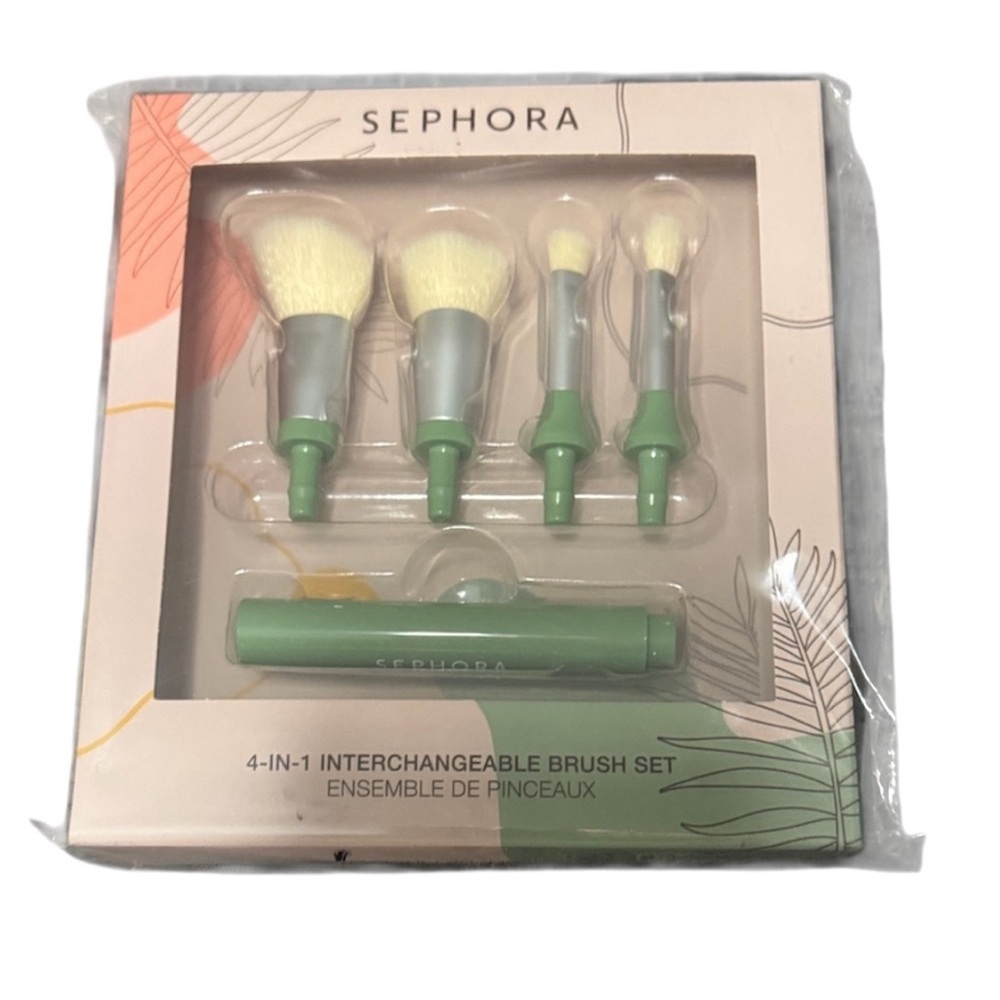 💐 SEPHORA COLLECTION 4-IN-1
Interchangeable Brush Set